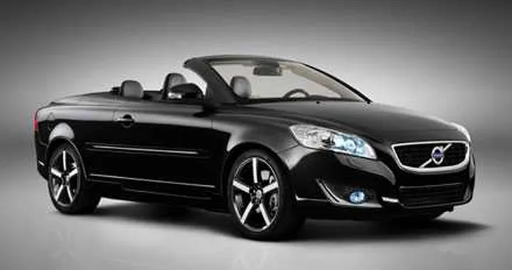 Volvo C70 Inscription al Salone di Los Angeles