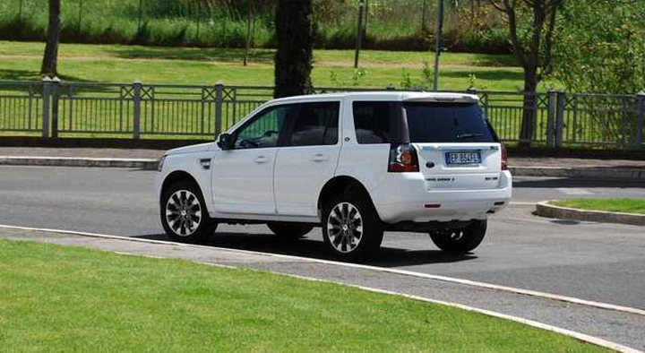 Land Rover Freelander 2.2 SD4: la prova su strada
