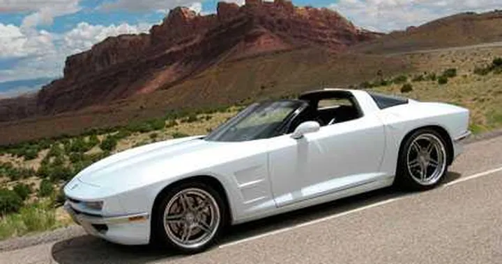 Rossi SixtySix: una nostalgica Corvette