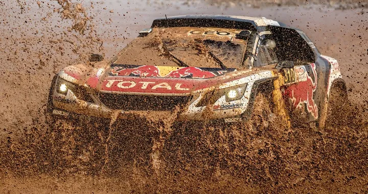 Rally del Marocco: Loeb mantiene il comando con la sua Peugeot 3008DKR