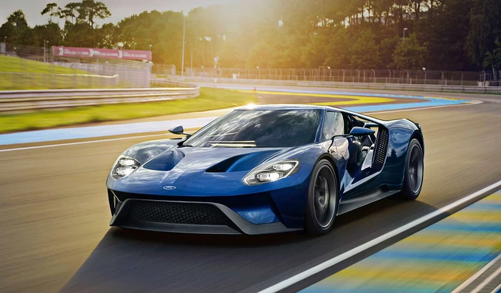 Ford GT: partono le consegne dei primi esemplari della supercar