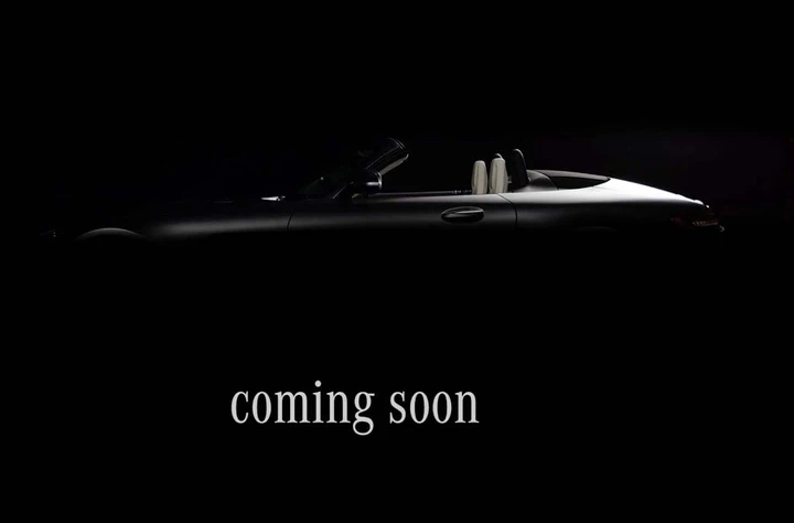 Mercedes-Amg GT C Roadster: il primo teaser