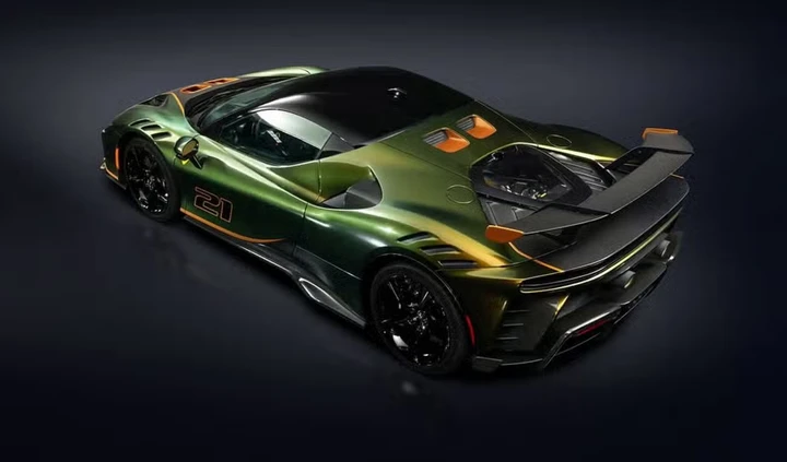 Ferrari SF90XX Stradale Tailor Made: la supercar da 1.030 CV veste Hollywood