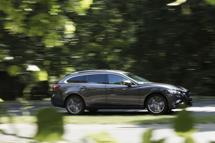 Mazda6 e Mazda6 Wagon 2018: pronte al debutto
