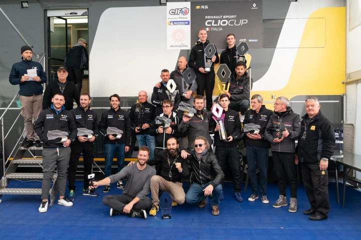 Clio Cup Italia CUP 2018: Simone Di Luca si laurea campione