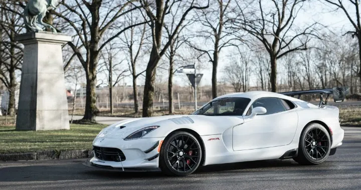 Dodge Viper ACR: in pista con l'Extreme Aero Package