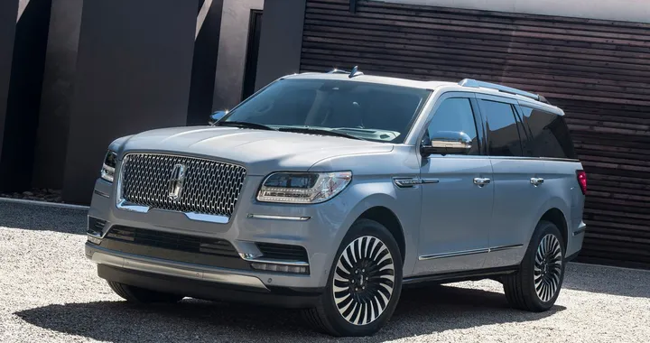 Lincoln Navigator: la seconda generazione debutta a New York