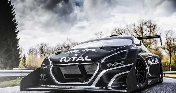 Peugeot 208 T16 Pikes Peak: 0-100 km/h in 1,8 secondi!