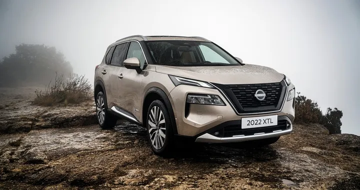 Nissan X-Trail 2023: debutta la quarta generazione