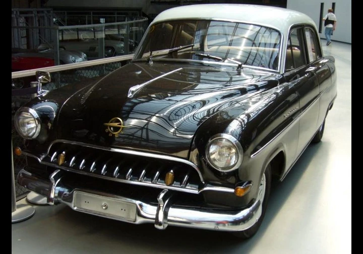 Opel: le ammiraglie in mostra alla Bodensee Klassik