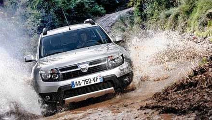 Dacia Duster: 2WD sì, ma full optional