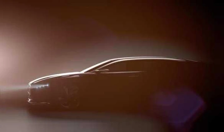 Citroen: un teaser anticipa la DS9?