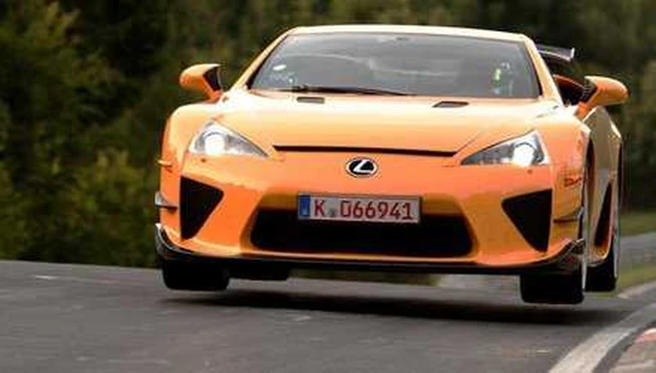 Lexus LF-A: prodotto l’ultimo esemplare