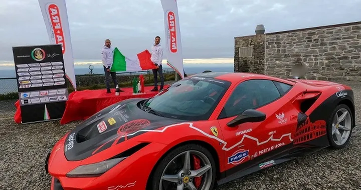 Ferrari Guinness World Record 2021: missione compiuta, il pilota ha battuto Google Maps
