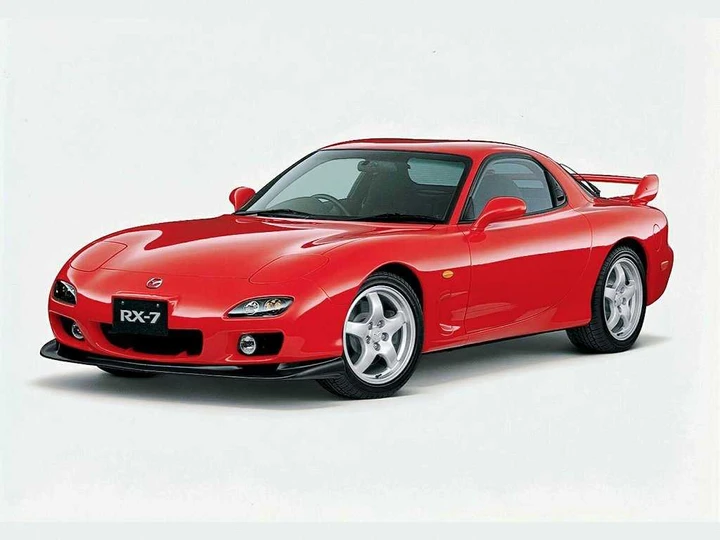 Mazda RX-7, una sportiva fuori dal coro