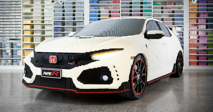 Honda: una Civic Type-R costruita con i LEGO