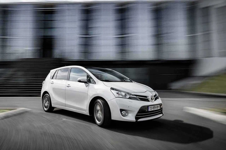 Toyota Verso 2013, nuove foto ufficiali