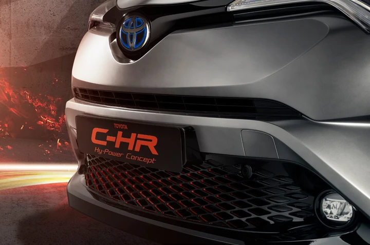 Toyota, novità per Francoforte 2017: prime immagini ufficiali