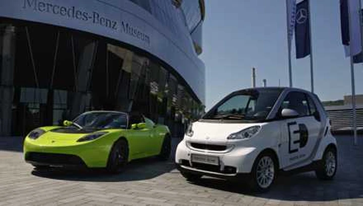 La Aabar acquisisce il 40% della quota Tesla di Daimler