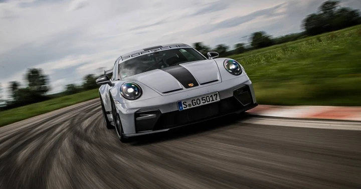 Porsche 911 GT3 992.2: più reattiva, più efficiente, sempre entusiasmante