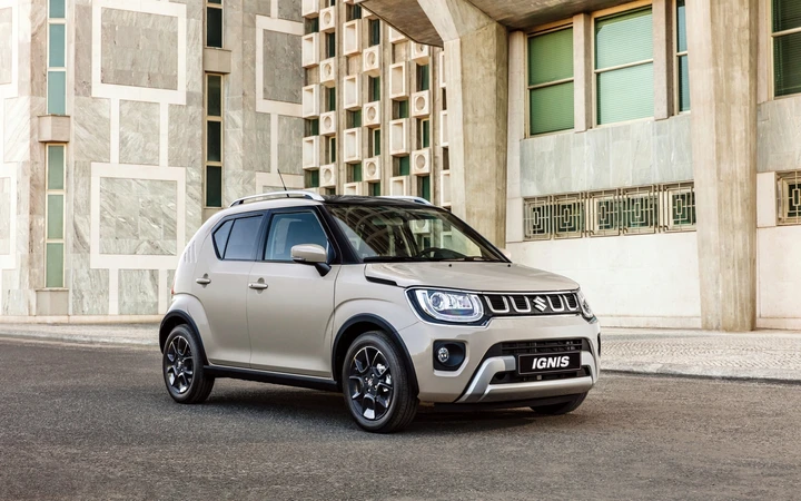 Suzuki Ignis Hybrid restyling: immagini ufficiali