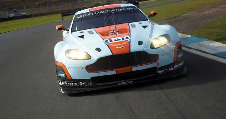 Aston Martin: in vendita un V8 Vantage GTE e una DBR 1-2