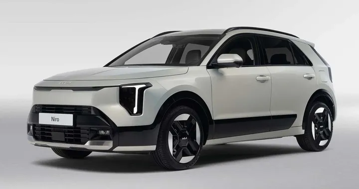 Kia Niro 2026: solo full hybrid e design ispirato alle EV