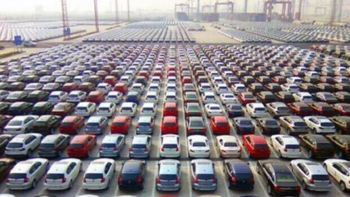 Girano più le usate che le nuove: l’Italia riscopre il fascino dell’auto di seconda mano