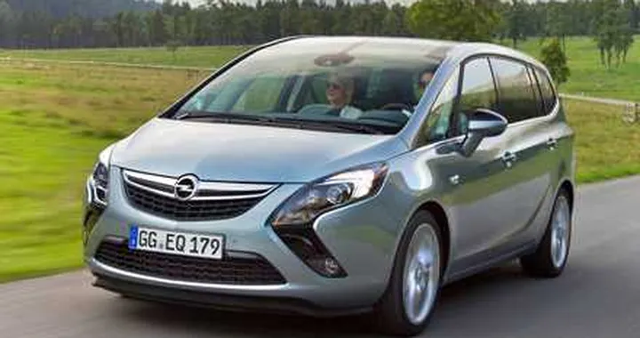 Opel Zafira Tourer 1.6 CDTI al Salone di Ginevra