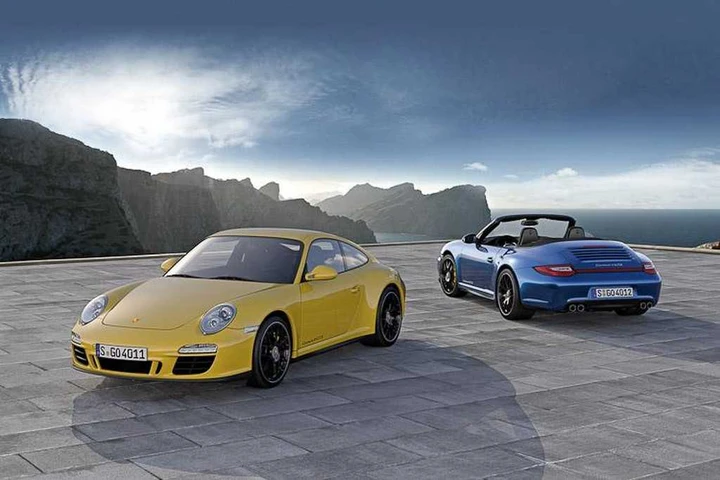 Porsche 911 Carrera 4 GTS, la pensione può aspettare