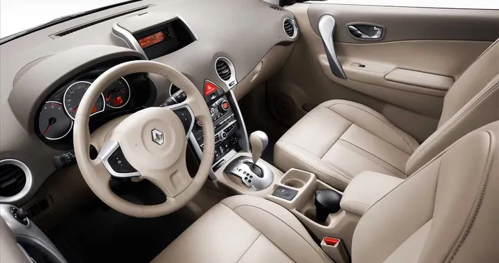 RENAULT Koleos