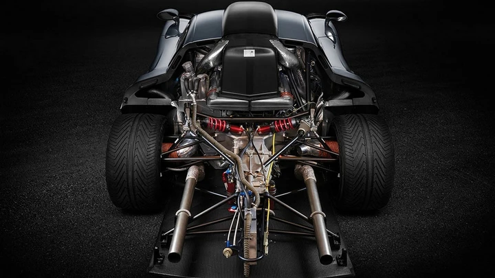 Porsche 911 GT1 all'asta per 2,77 milioni di euro