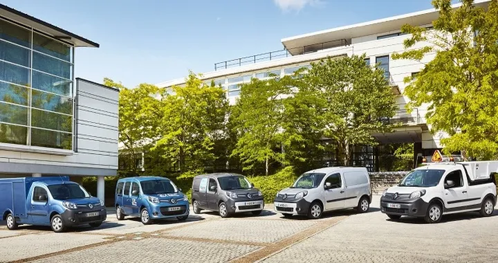 Renault Kangoo ZE: la nuova gamma debutta in Italia