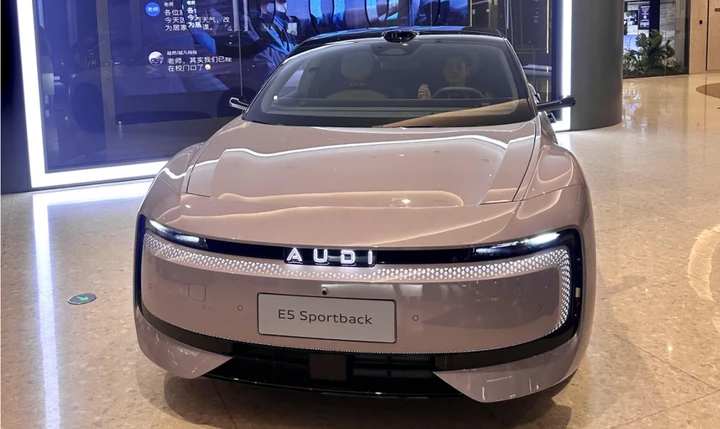 Audi E5 Sportback: 787 CV, autonomia 770 km e 0-100 in  3,4 secondi