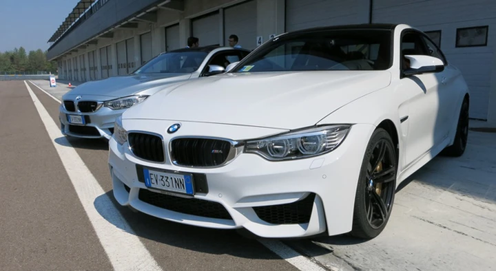 BMW M4, in pista all’autodromo di Modena