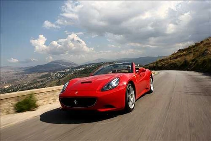 Ferrari da record in Usa e Canada, +20% nel 2010