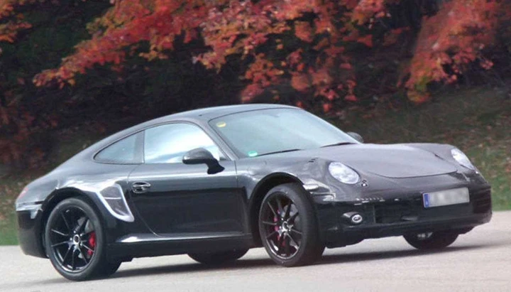 Nuova Porsche 911