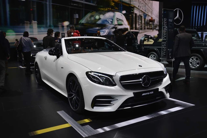 Mercedes-AMG E 53 Coupé e Cabriolet: in anteprima al Salone di Detroit
