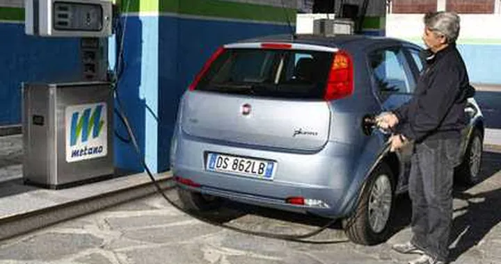 Fiat sponsor dei veicoli a metano a Roma