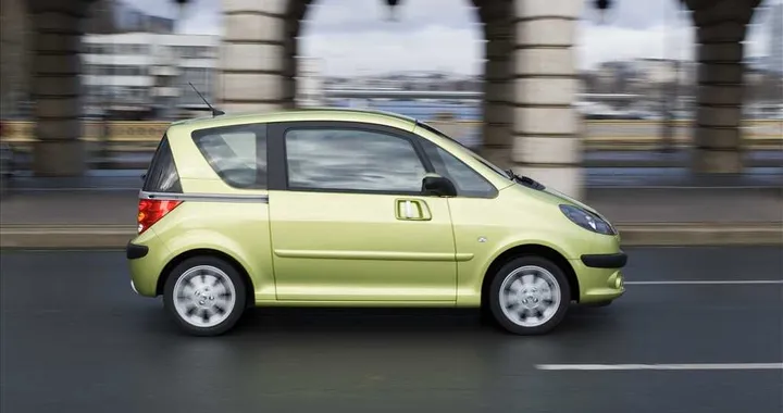 Peugeot 1007: addio ad una piccola incompresa