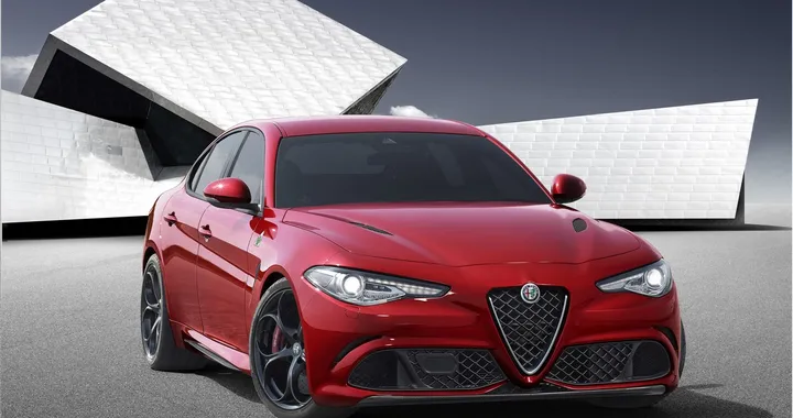 Alfa Romeo Giulia: la rinascita del Biscione