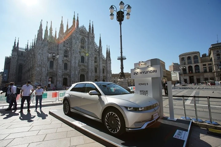 Hyundai Ioniq 5: anteprima al Milano Monza Motor Show