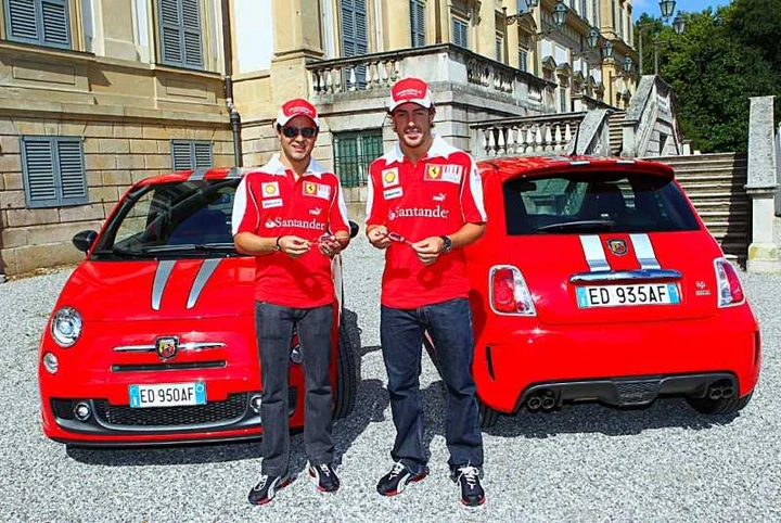 Abarth 695 Tributo Ferrari per Alonso e Massa