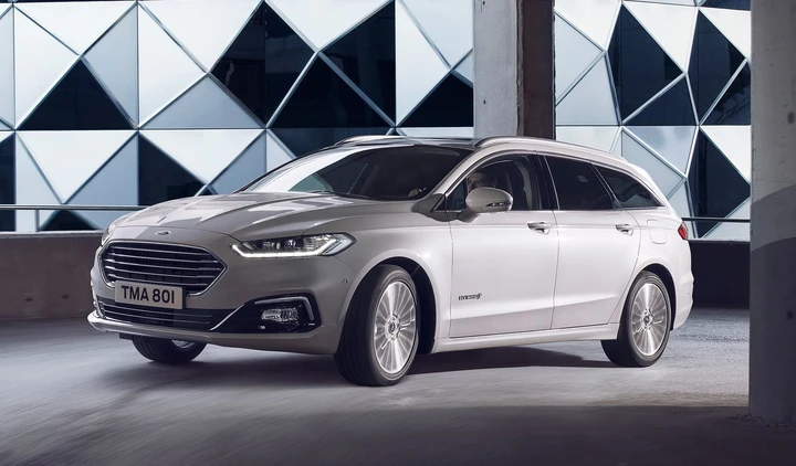 Ford Mondeo Wagon Hybrid