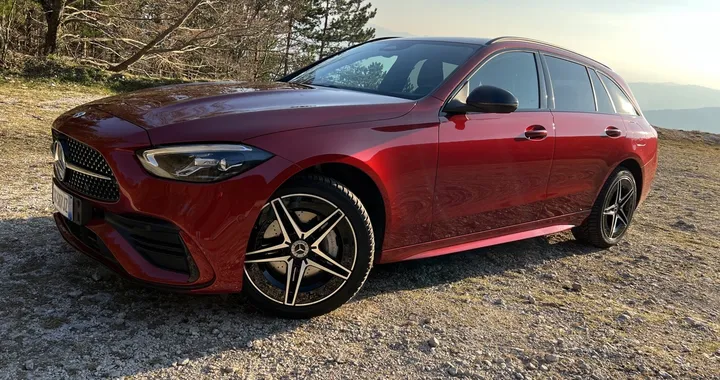 Mercedes: tutta l’efficienza della C Plug-in hybrid