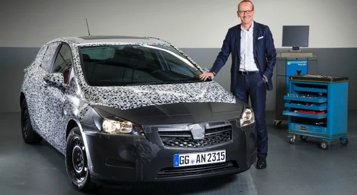 Nuova Opel Astra al Salone di Francoforte 2015