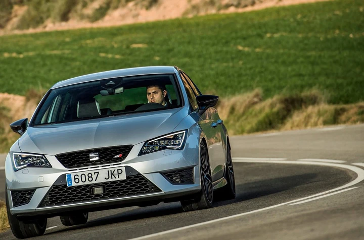 Seat Leon Cupra 290: nuove immagini ufficiali