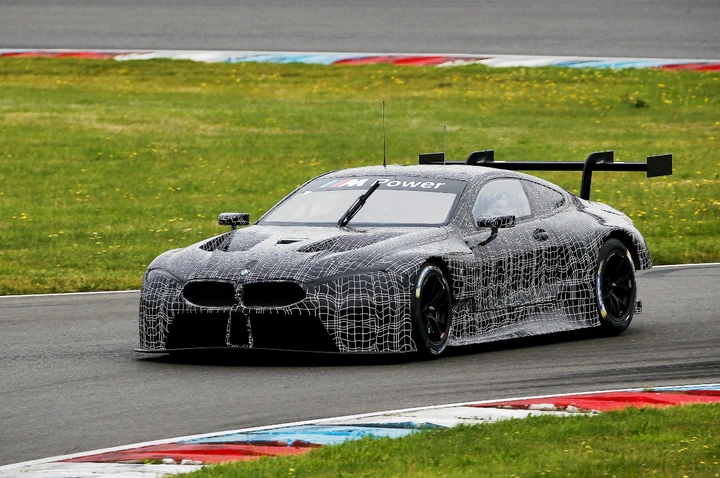 Bmw M8 GTE 2017: prime immagini ufficiali