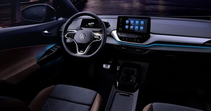 Volkswagen ID.4: primi dettagli sugli interni del SUV elettrico