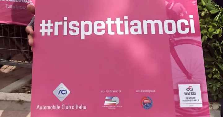 Ciclisti: ACI porta la sicurezza stradale al Giro d’Italia